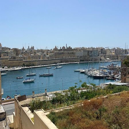 Harbour View Apt With Terrace Kalkara Esterno foto